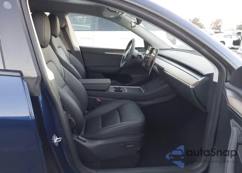 2023 Tesla Model Y Performance Dual Motor All-Wheel Drive from USA, damaged, VIN 7SAYGDEF8PF887526